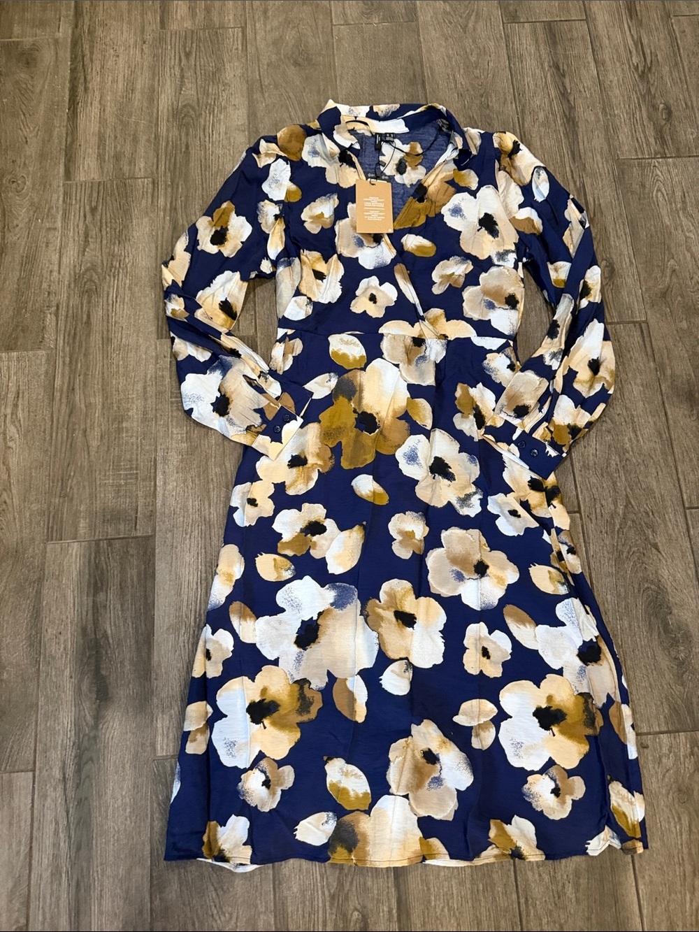 NWT Vero Moda Long-Sleeved Midi Shirt Dress